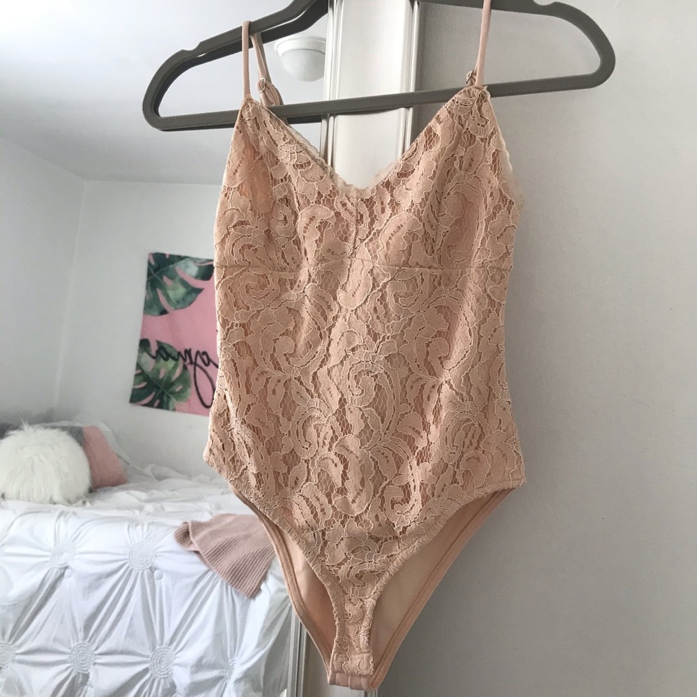 NWT lace bodysuit